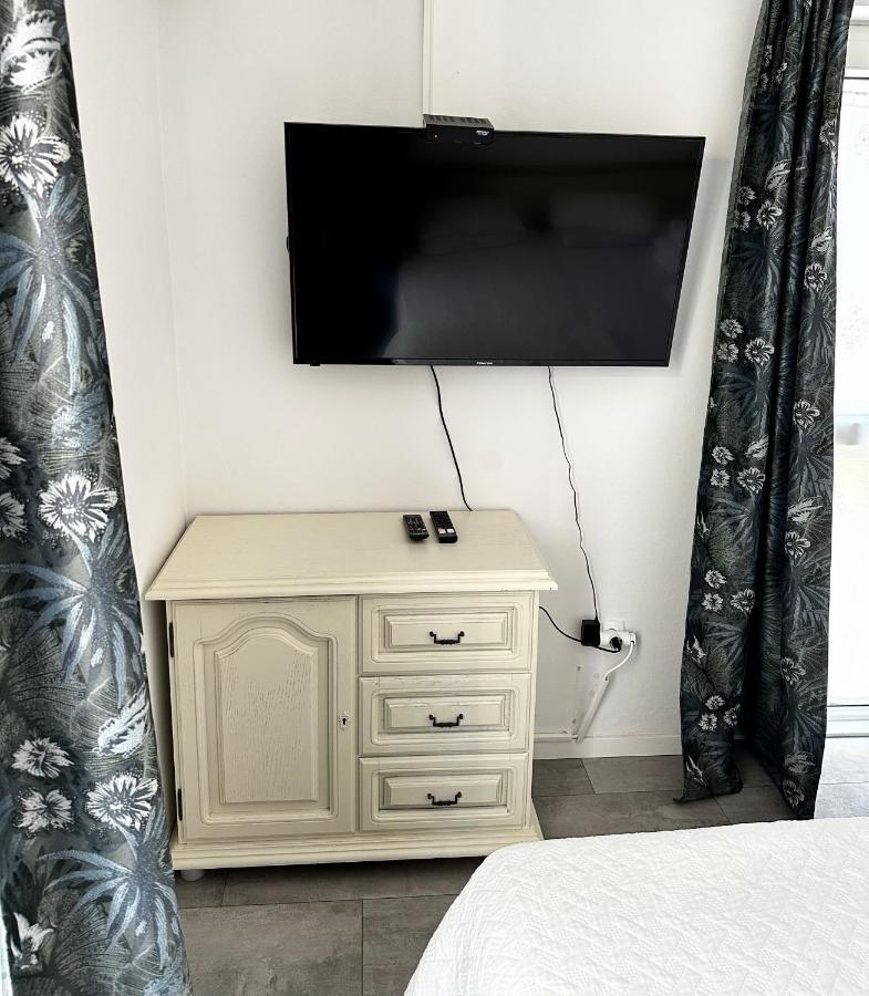 Stella Deluxe Superior 5 Star Apartment, Your Piece Of Heaven By The Sea & Park, With Sea View Novigrad Istria Dış mekan fotoğraf